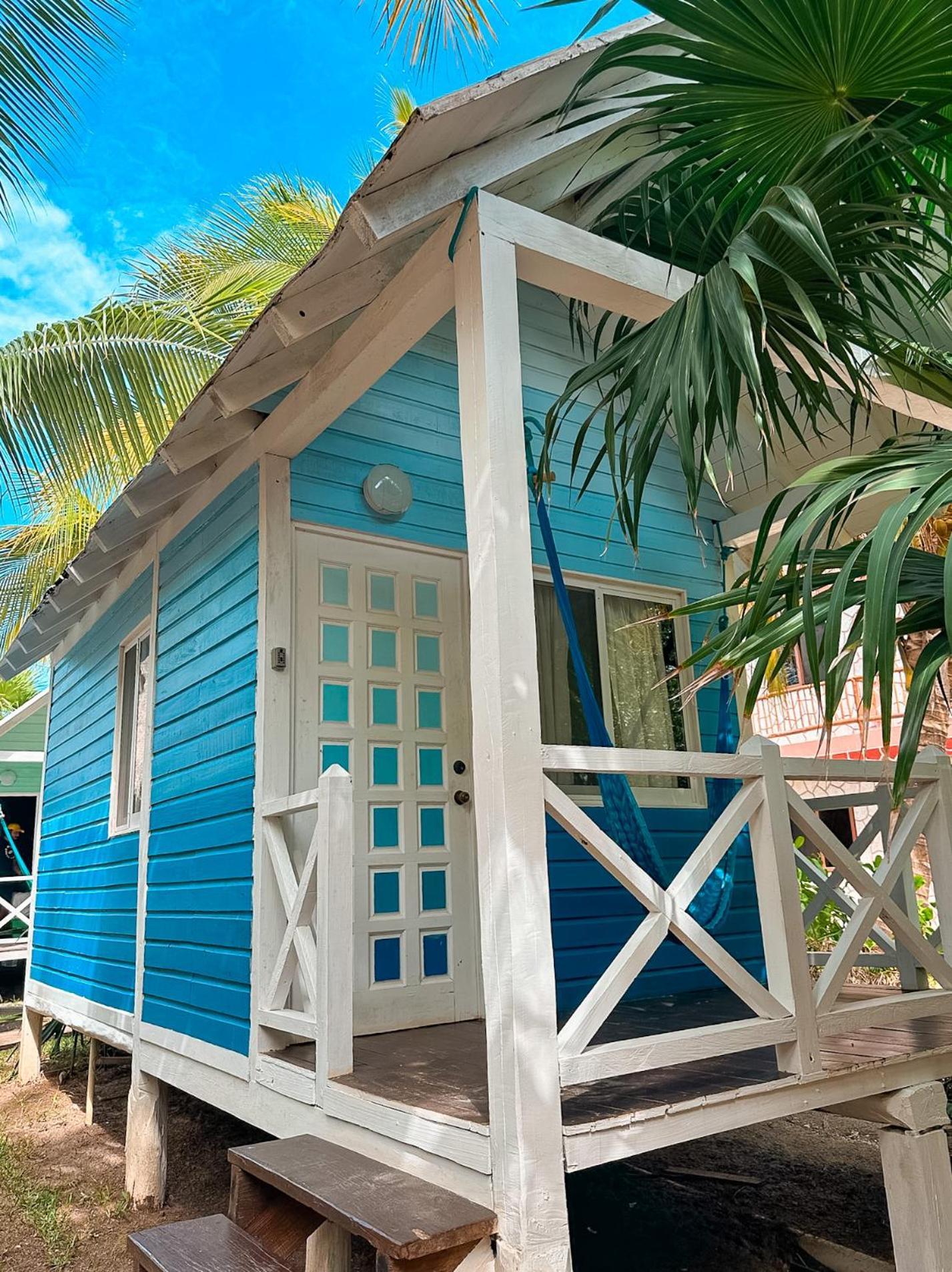 Whyknot Holbox Bed and Breakfast Exteriör bild